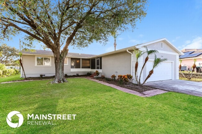 property at 2118 Trillo Rd SE