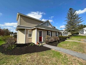 180 N Main St-Unit -G-1 in Boscawen, NH - Building Photo - Building Photo