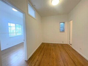 635 12th St in Miami Beach, FL - Building Photo - Building Photo