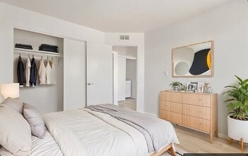 222 E Cody Dr in Phoenix, AZ - Building Photo - Building Photo