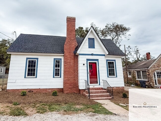 232 Irby Ave in Laurens, SC - Building Photo - Building Photo