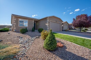 585 Rio Grande Dr in Grand Junction, CO - Building Photo
