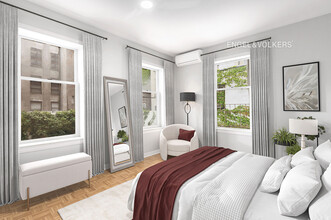 83 E 2nd St in New York, NY - Building Photo - Interior Photo