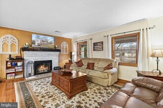 1573 Garrisonville Rd in Stafford, VA - Building Photo - Building Photo