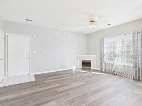 801 Brassie Ln in Glen Allen, VA - Building Photo - Building Photo