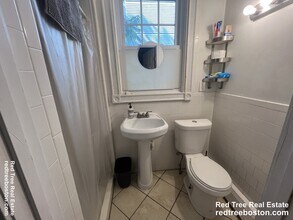 17 Putnam Ave in Cambridge, MA - Building Photo - Building Photo