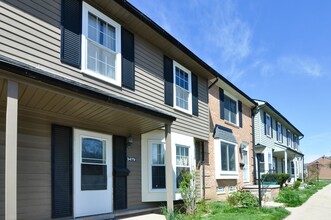 3479 Burbank Dr in Ann Arbor, MI - Building Photo - Building Photo
