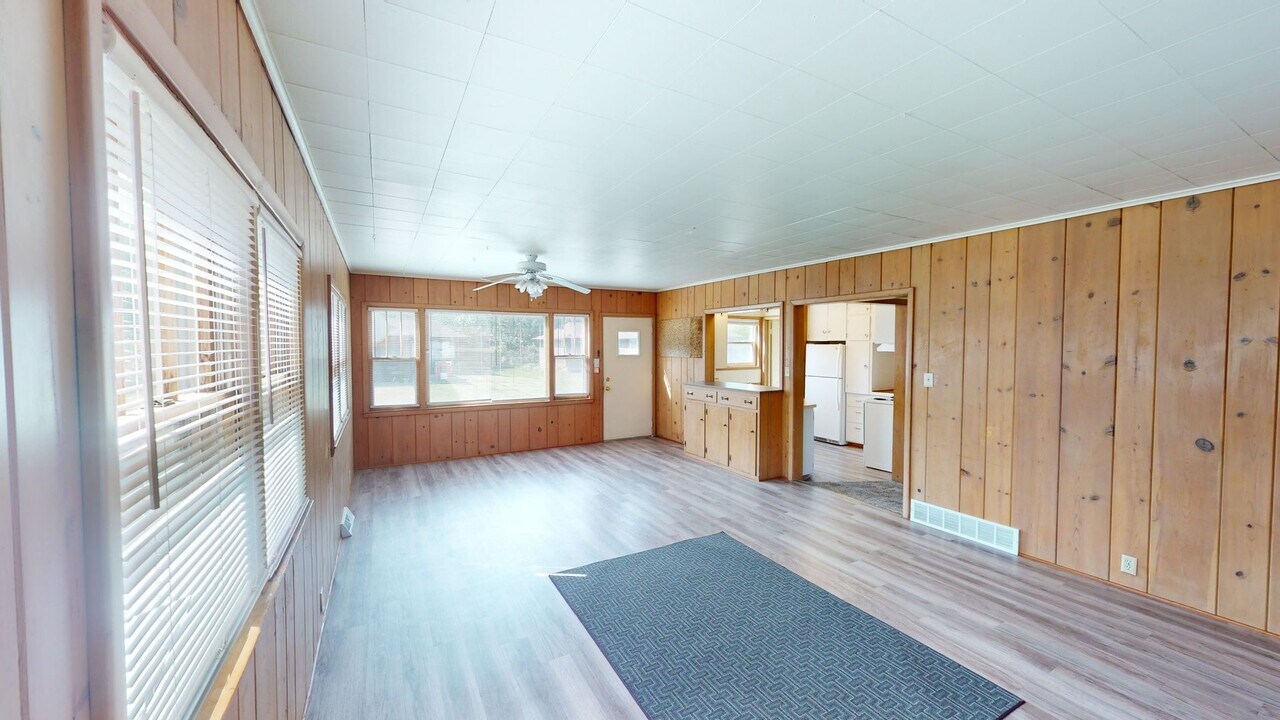 3908 Ontario St in Ames, IA - Building Photo