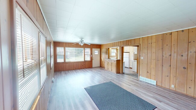 property at 3908 Ontario St