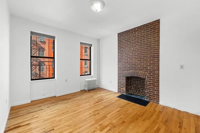 property at 242 Mulberry St
