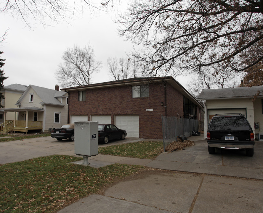 2620 K St in Lincoln, NE - Foto de edificio