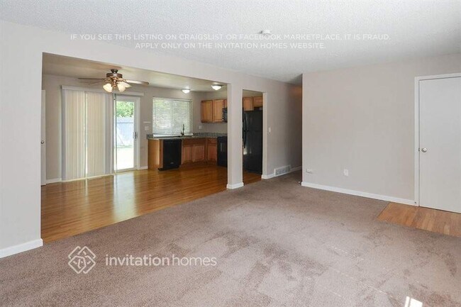 2881 S Olathe Ct in Aurora, CO - Building Photo - Building Photo