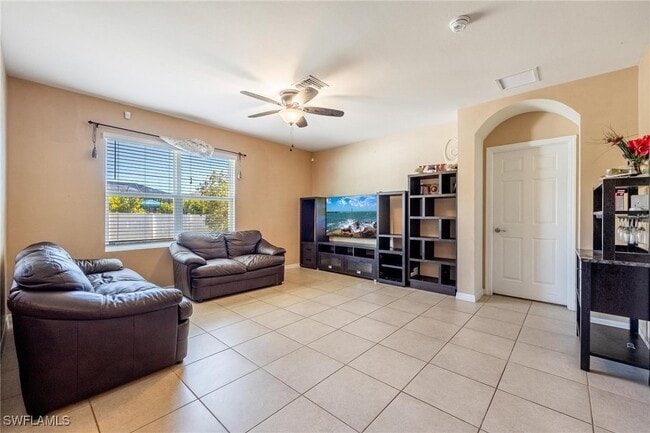 property at 3415 Cancun Ct