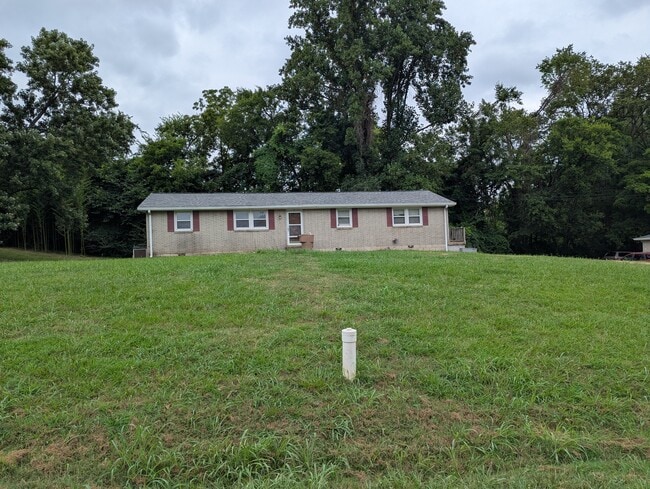property at 620A Claridge Dr