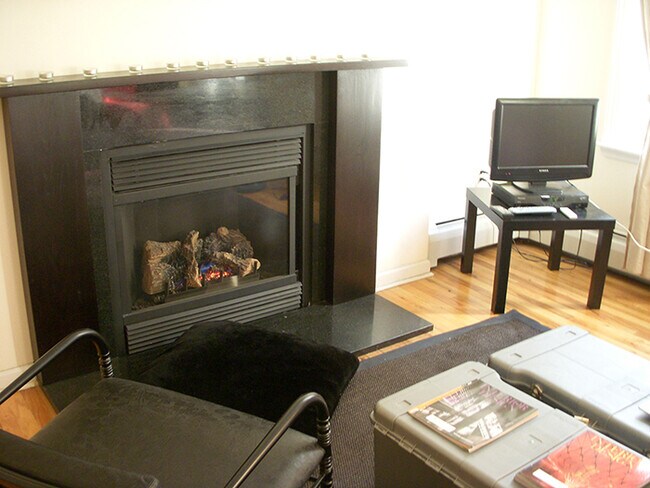 61 Malcolm X Blvd in New York, NY - Building Photo - Building Photo