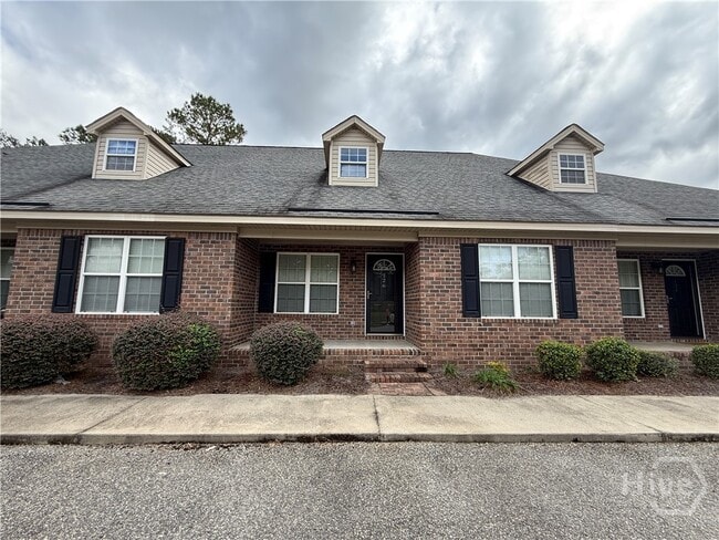 property at 126 Lakeview Commons Dr