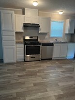 4801 E Co Rd 67 in Chesterfield, IN - Building Photo