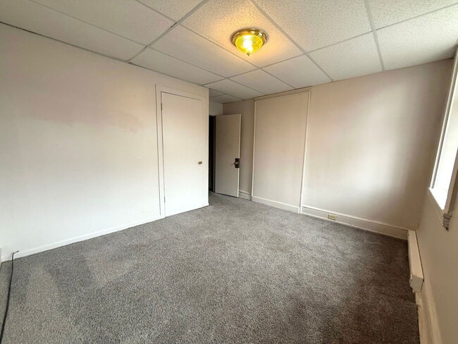 property at 242 S Queen St