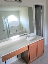 406 Creston St in Hutto, TX - Building Photo - Building Photo