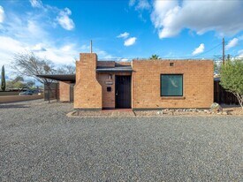 1628 N Forgeus Ave in Tucson, AZ - Building Photo