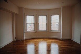 820 South St, Unit APT2R in Philadelphia, PA - Building Photo