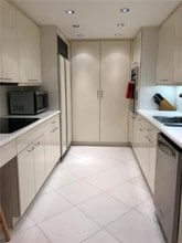 100 Sunrise Ave-Unit -2080 in Palm Beach, FL - Building Photo - Building Photo