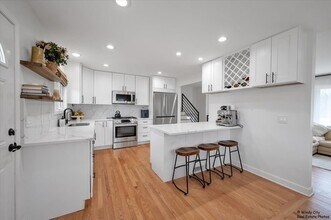 113 S Wedgewood Dr in Barrington, IL - Building Photo - Building Photo