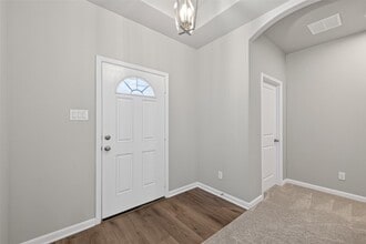 2320 Cedar Pl Dr in Conroe, TX - Foto de edificio - Building Photo