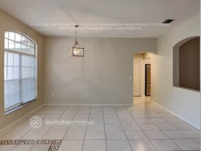 10214 Ashley Oaks Dr in Riverview, FL - Building Photo - Building Photo