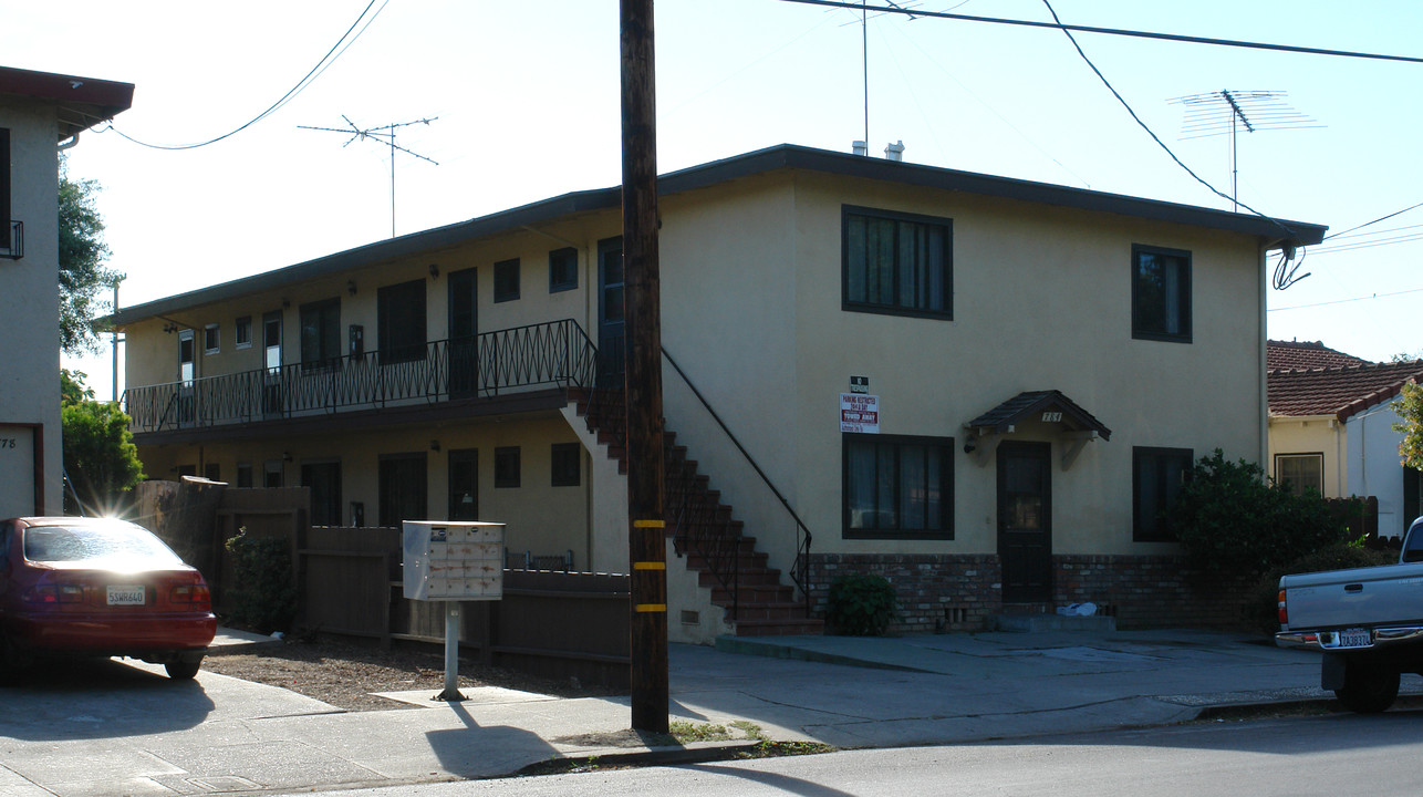 Vine Street Apartments in San Jose, CA - Building Photo