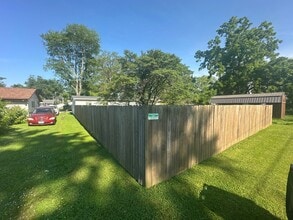 1323 Cedar St in Centralia, IL - Building Photo - Building Photo