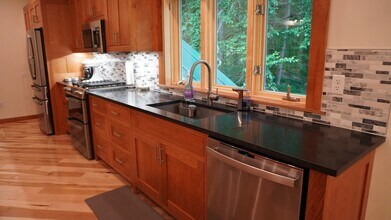 6316 Vt 14 in South Royalton, VT - Building Photo - Building Photo