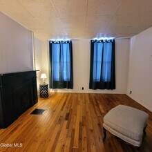 192 Hill St in Troy, NY - Building Photo - Building Photo