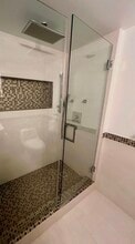 2101 Brickell Ave, Unit 2306 in Miami, FL - Building Photo - Building Photo