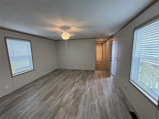3223 Birch Ln in Kalamazoo, MI - Foto de edificio - Building Photo