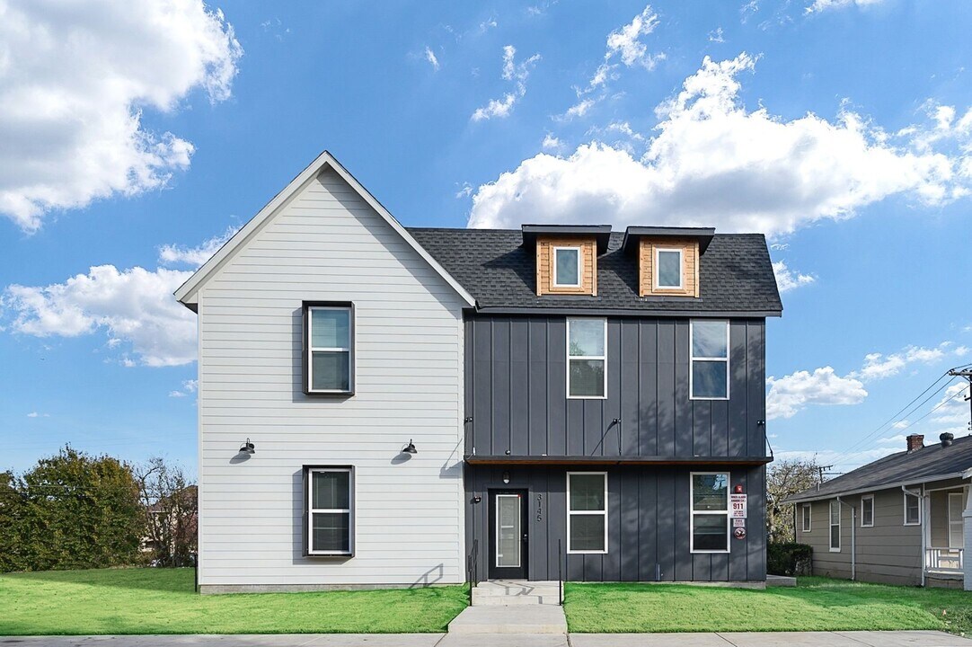 3145 Waits Ave in Fort Worth, TX - Building Photo