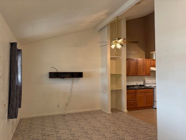 102 I Ave in Del Rio, TX - Building Photo - Building Photo