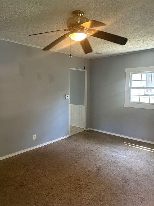 property at 1313 Lexington Ave