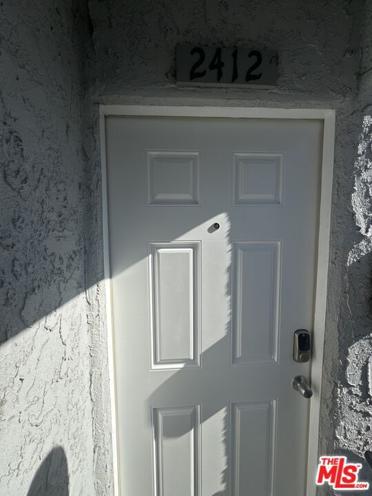 2412 W 48th St-Unit -2412 in Los Angeles, CA - Building Photo - Building Photo