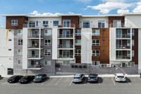 2101 N Main St in Sunset, UT - Foto de edificio - Building Photo