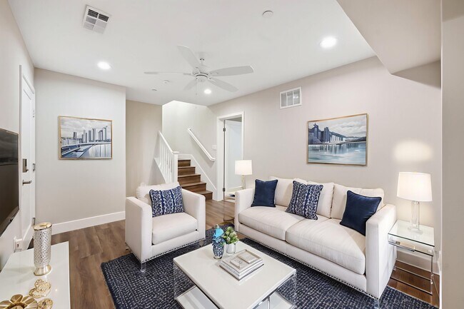 4417 Paxton Pl in Calabasas, CA - Building Photo - Building Photo
