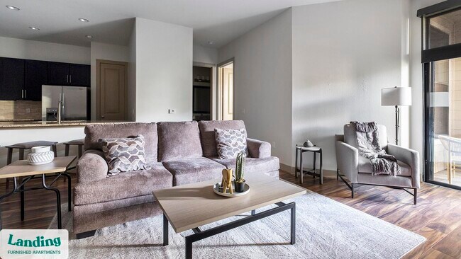 2626 Fountain View Dr