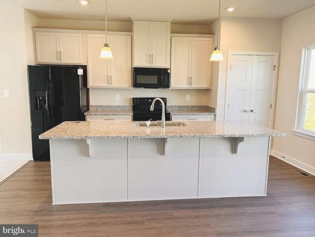 property at 7924 Olive Branch Ln