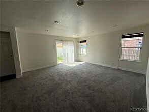1195 S Richfield Ct in Aurora, CO - Foto de edificio - Building Photo