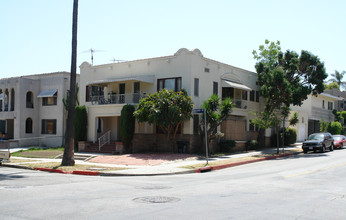 901-903 S Berendo St in Los Angeles, CA - Building Photo - Building Photo