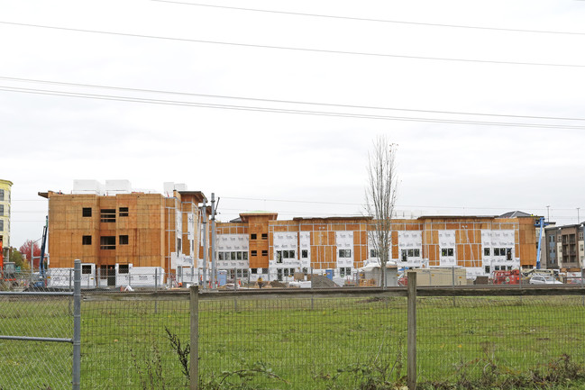 Orchards at Orenco in Hillsboro, OR - Building Photo - Building Photo