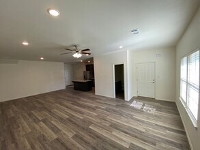 916 S Amarillo Ave in Fayetteville, AR - Building Photo - Building Photo