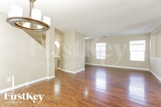 11035 Calder Ave in Las Vegas, NV - Foto de edificio - Building Photo