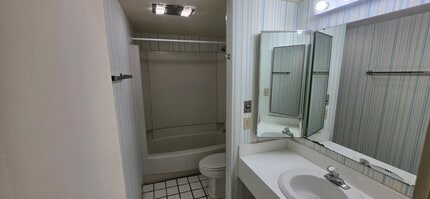 4036 Abbey Ct, Unit B in Haines City, FL - Building Photo - Building Photo