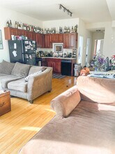 3280 W Fullerton Ave in Chicago, IL - Building Photo - Building Photo